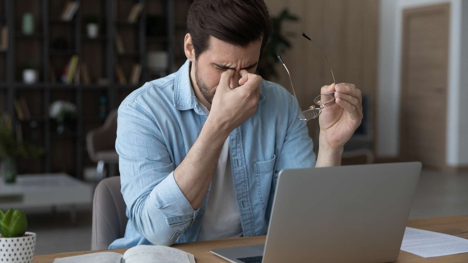 ekrana bakınca baş dönmesi